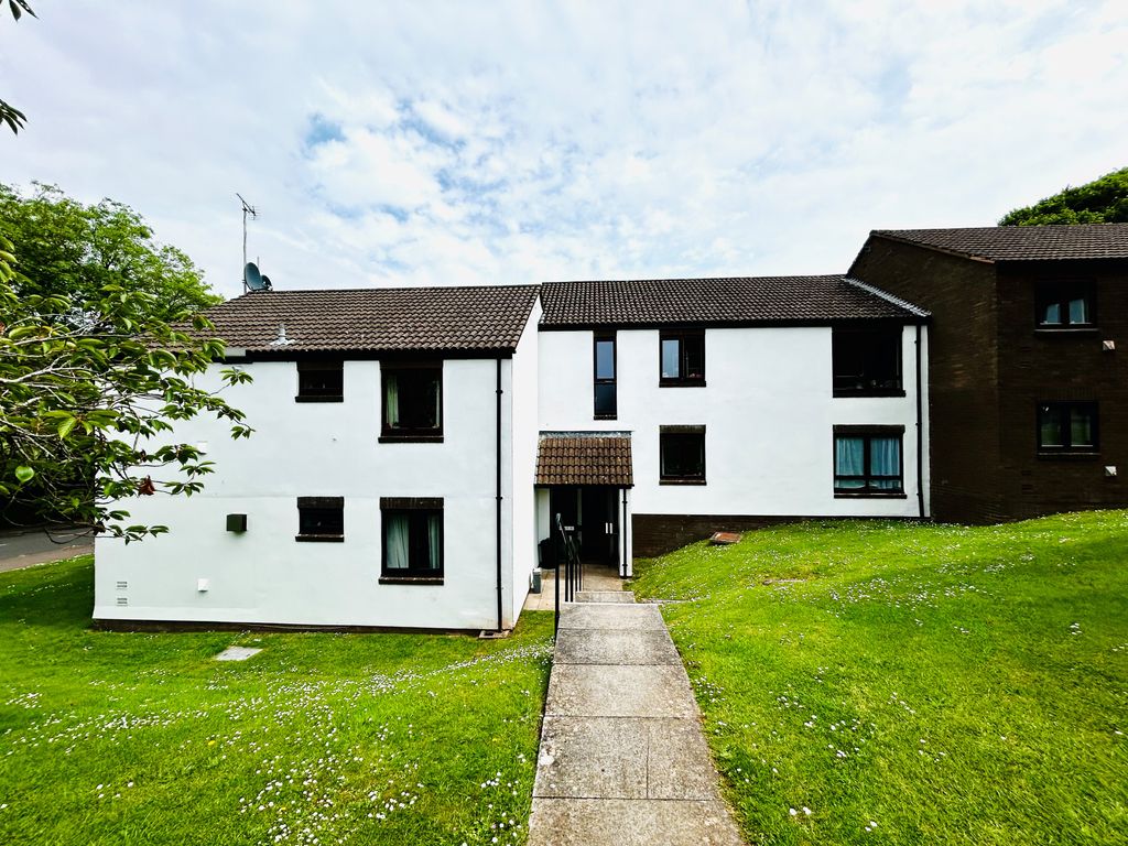 Property photo 1 of 6