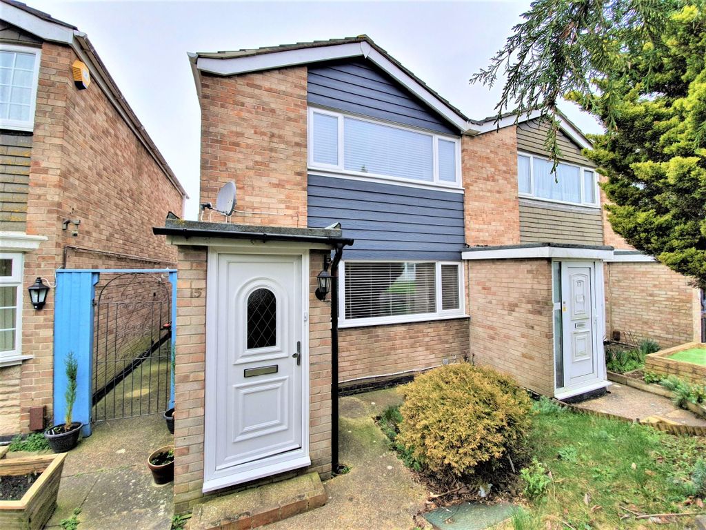 Property photo 1 of 11 Front