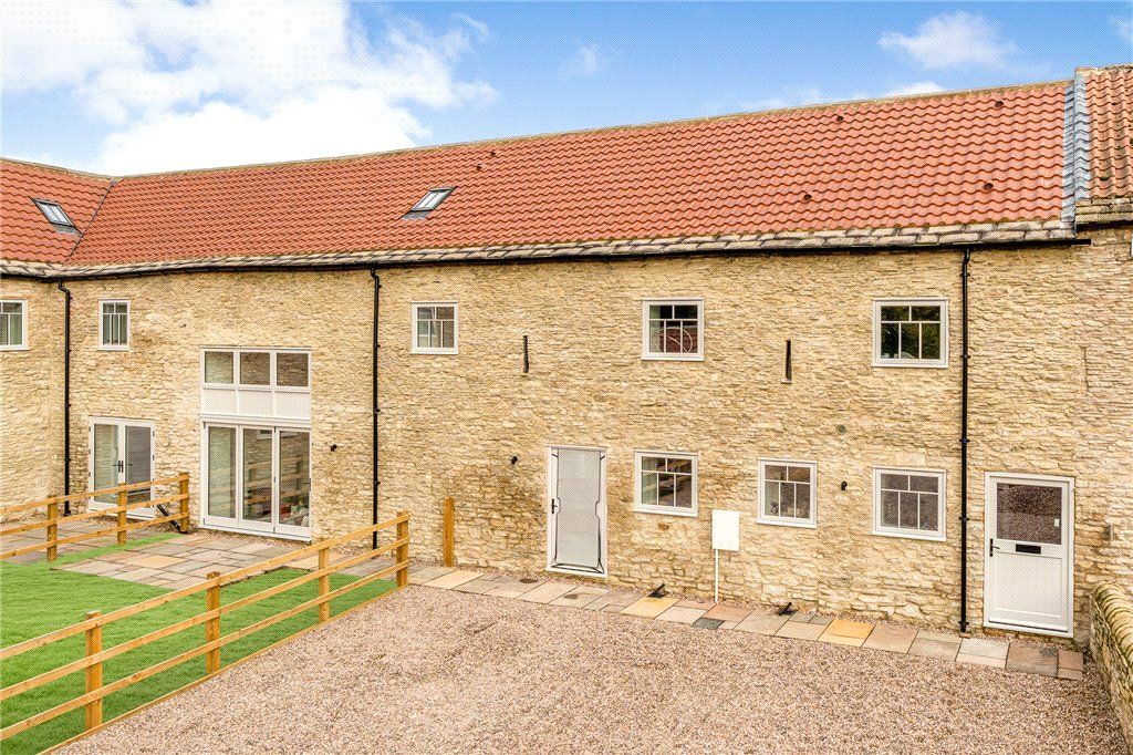 Property photo 1 of 20 The Granary