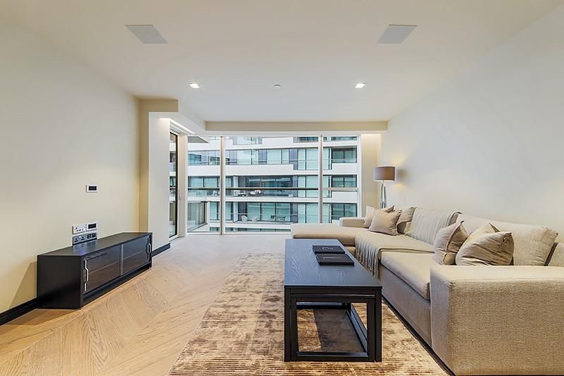 Property photo 1 of 13 Reception