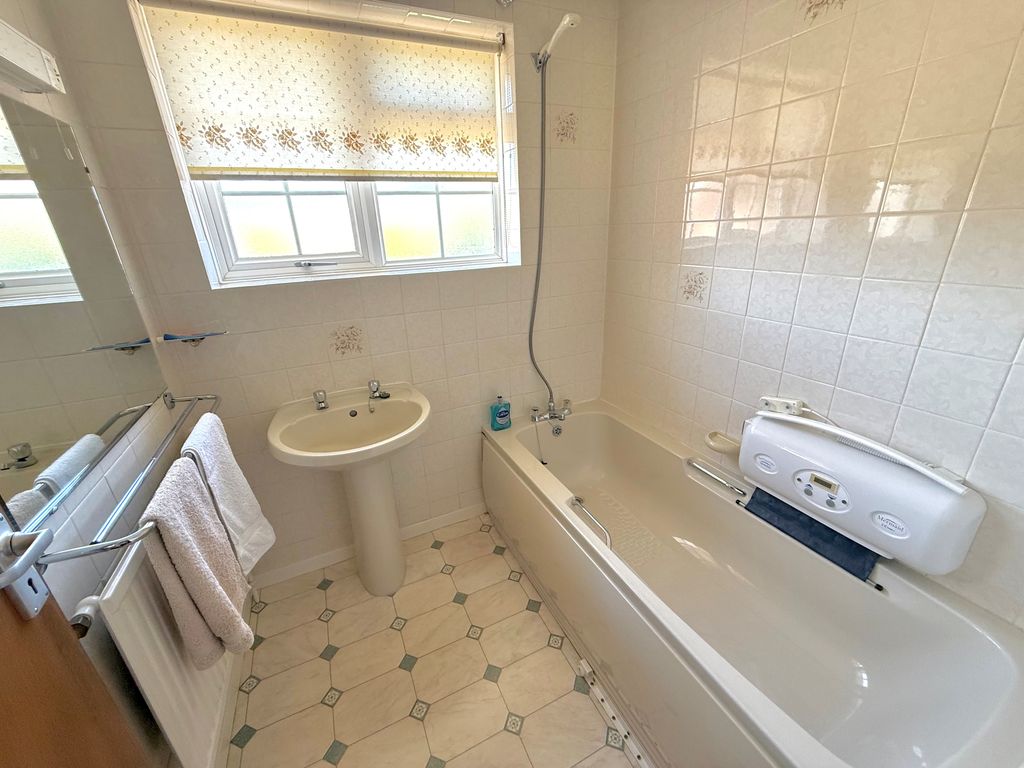 Additional image 13 of 2 bed detached bungalow for saleJervis Avenue, Rustington BN16