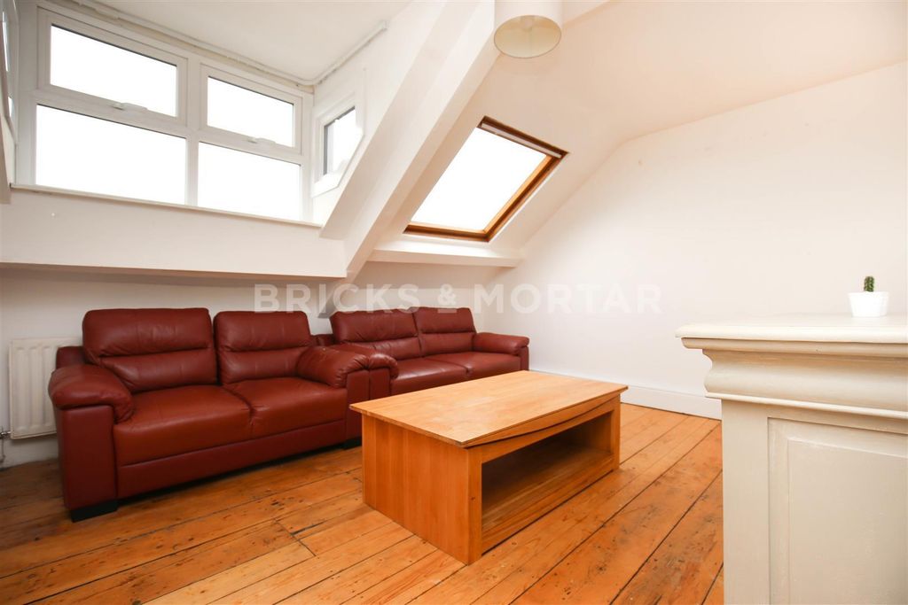 Property photo 2 of 11 2.Jpg