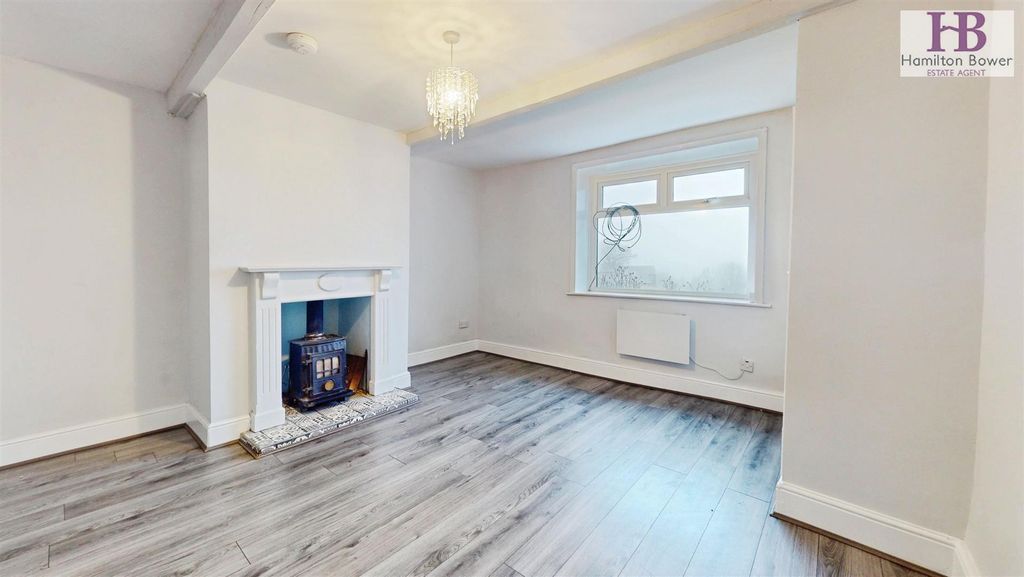 Property photo 2 of 6 De2A2A05-Lane-Ends-02102026_154353.Jpg