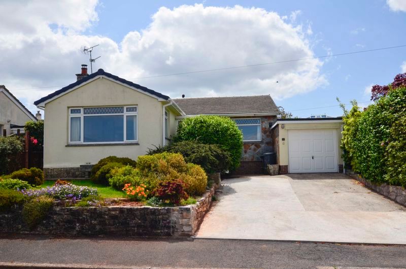Property photo 1 of 11 Photo 9