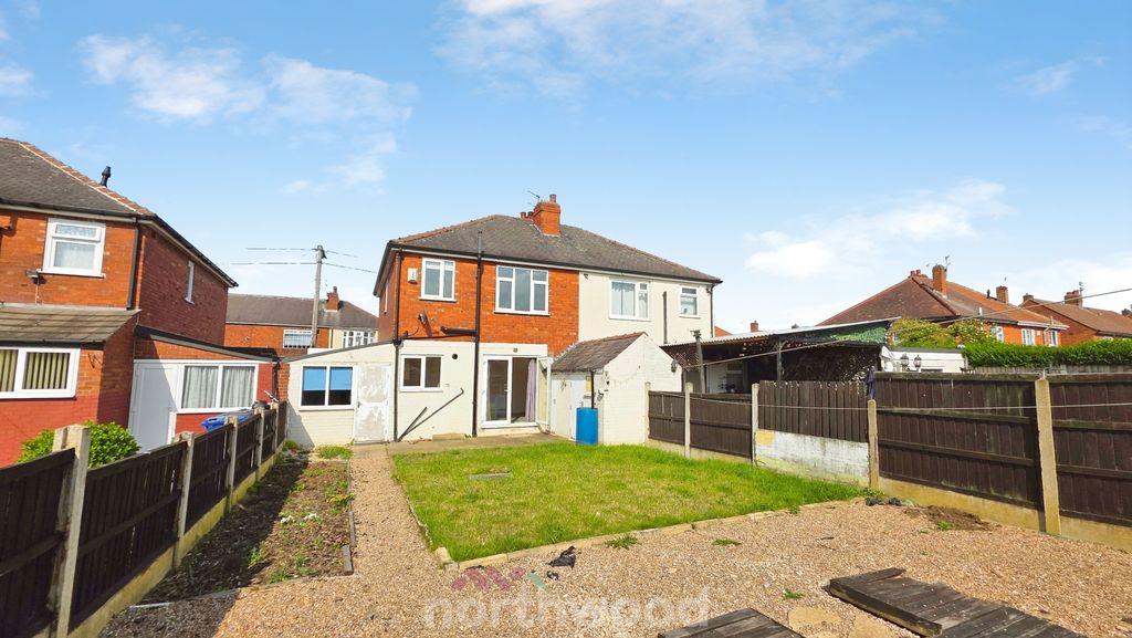 Property photo 2 of 20