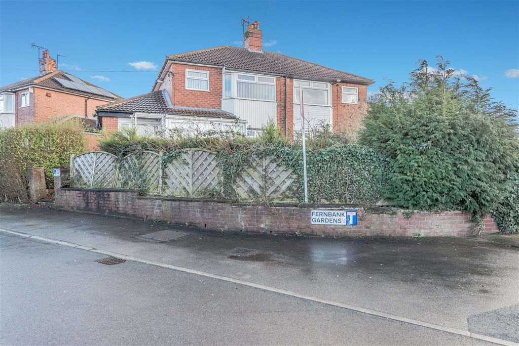 Property photo 1 of 29