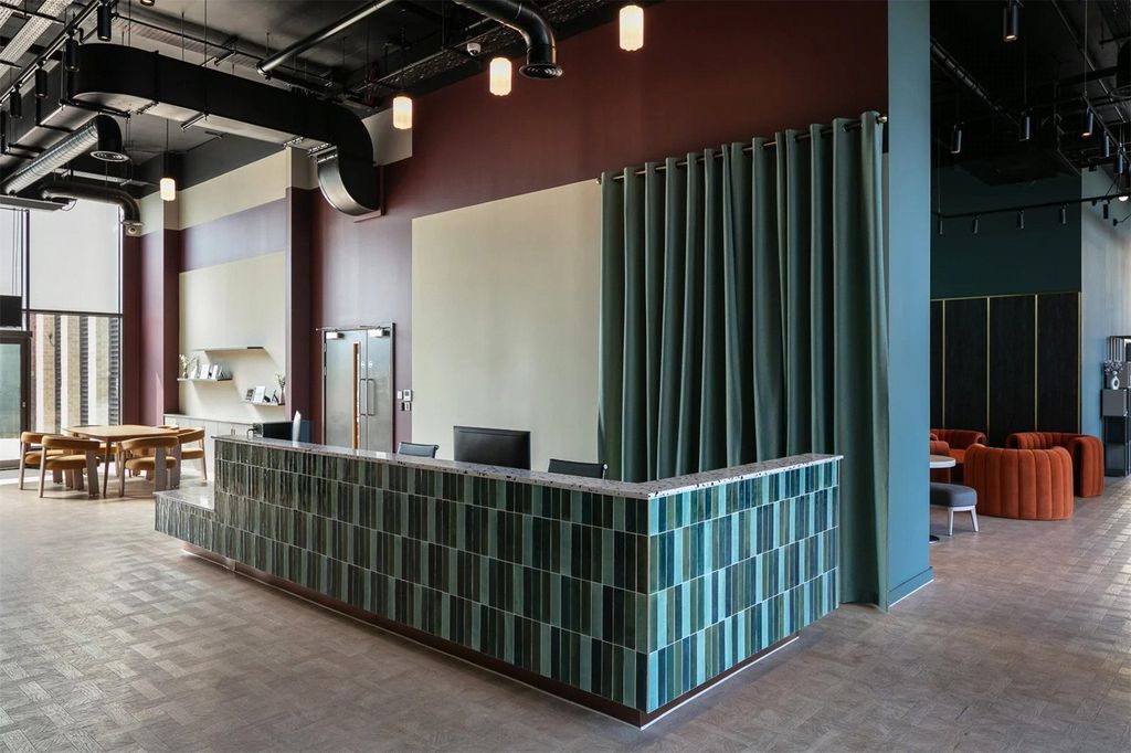 Property photo 2 of 17 Concierge