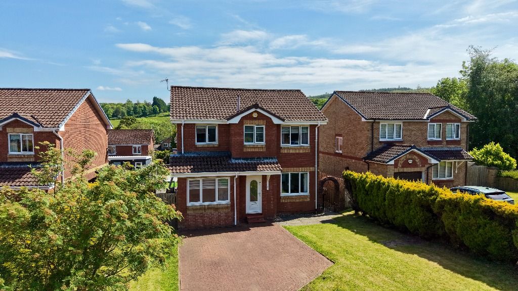 Property photo 2 of 30