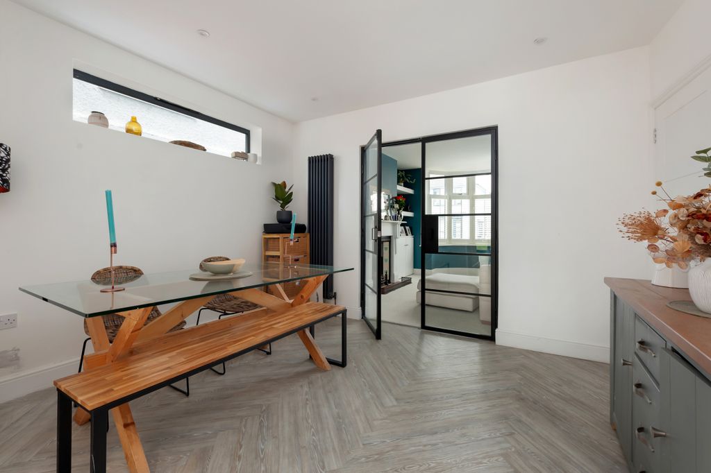 Property photo 2 of 16 Dining Room