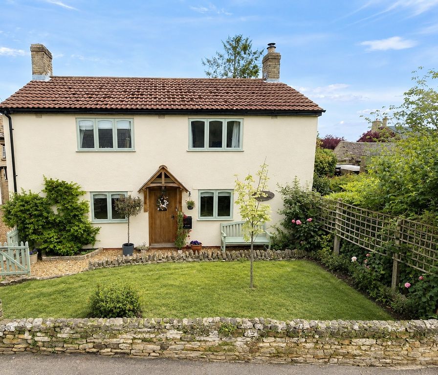 Property photo 1 of 34