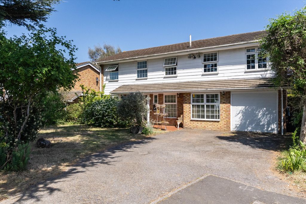 Property photo 1 of 19 Image