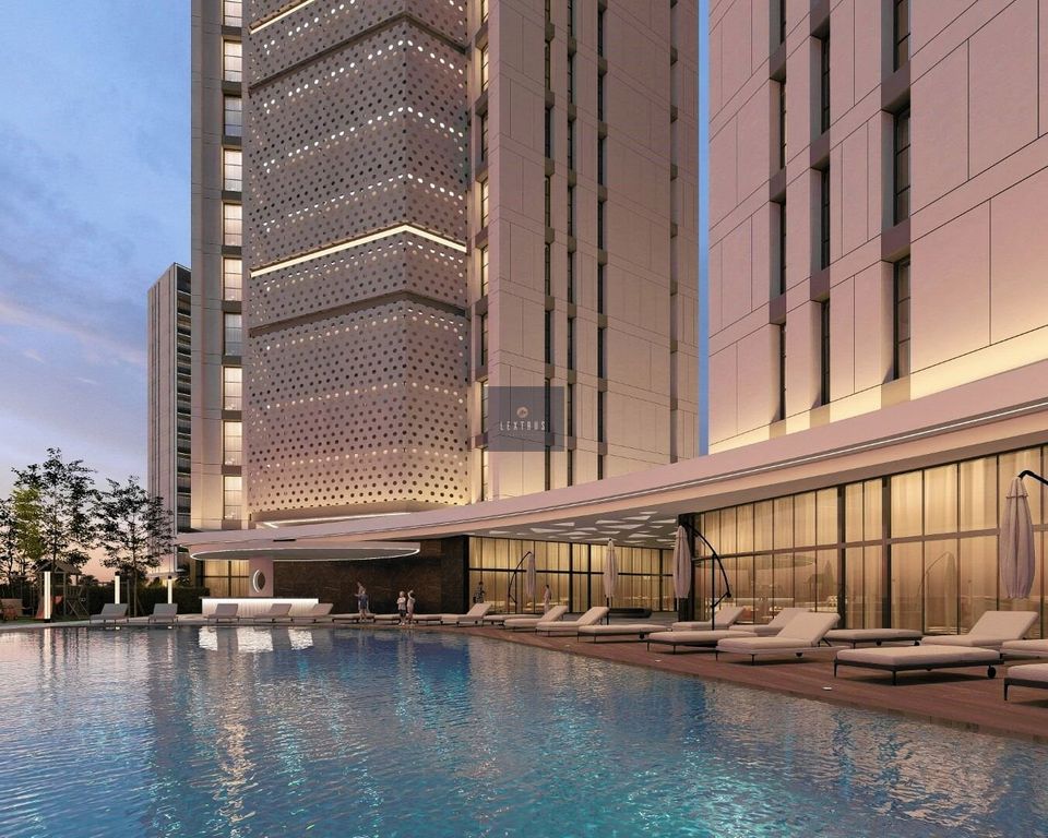 Property photo 2 of 36