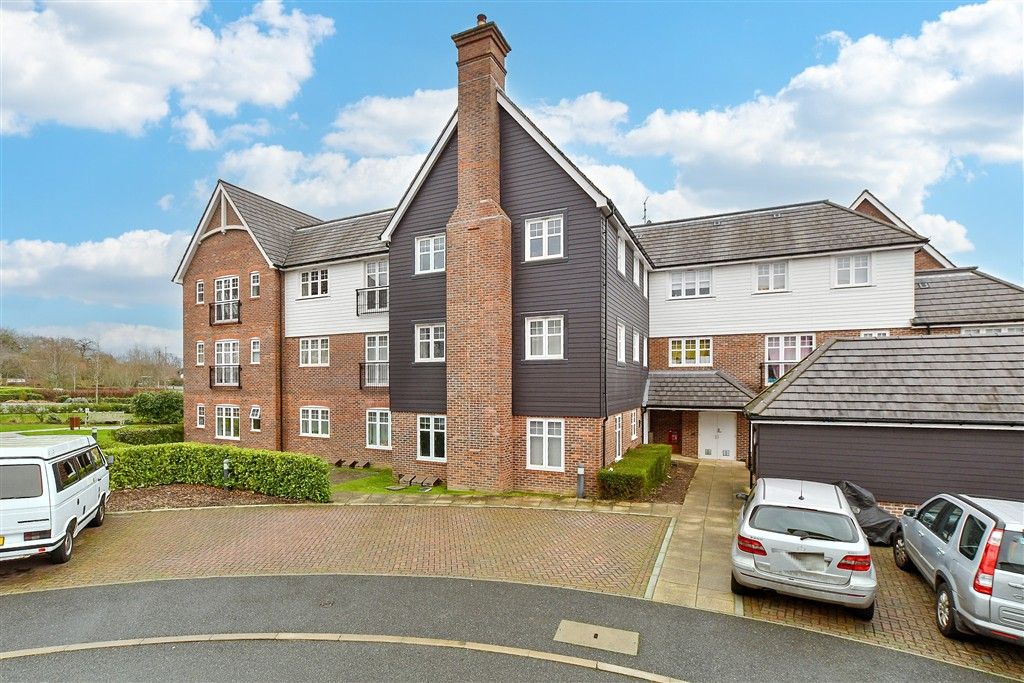 Property photo 1 of 9 External (Web)