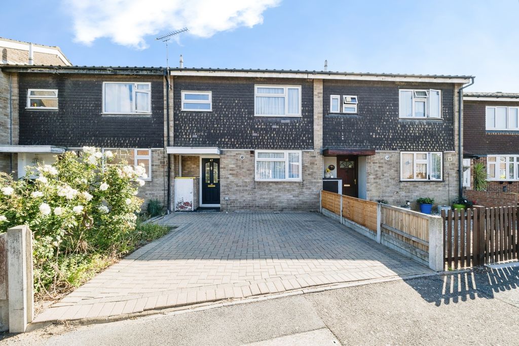 Property photo 1 of 16 Pbox-Img.Jpg