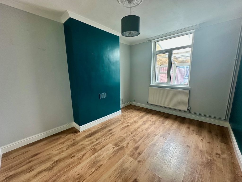 Property photo 3 of 9 Reception Room