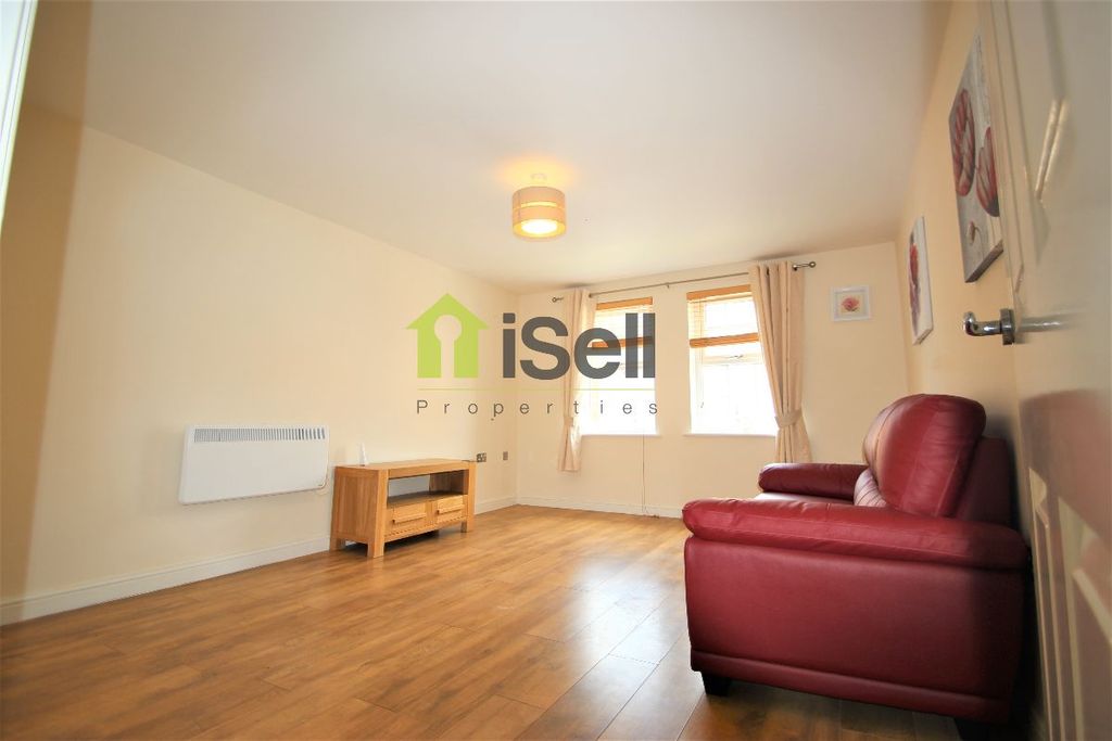 Property photo 2 of 7