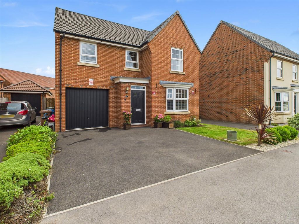 Property photo 1 of 14 17Greenf1.Jpg