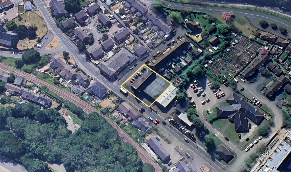 Property photo 2 of 14