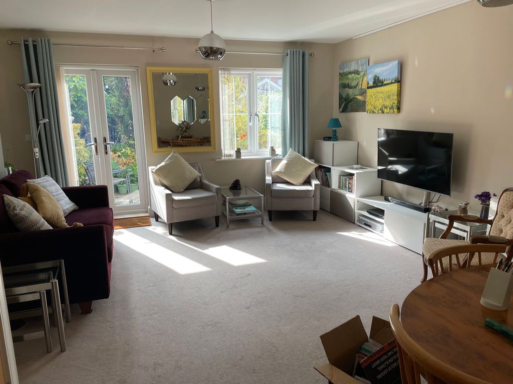 Property photo 2 of 15