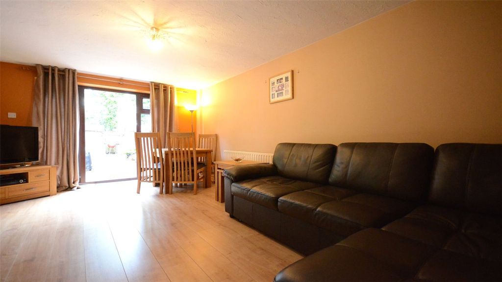 Property photo 3 of 7 3.Jpg