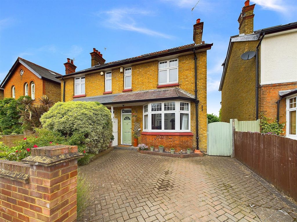 Property photo 1 of 26