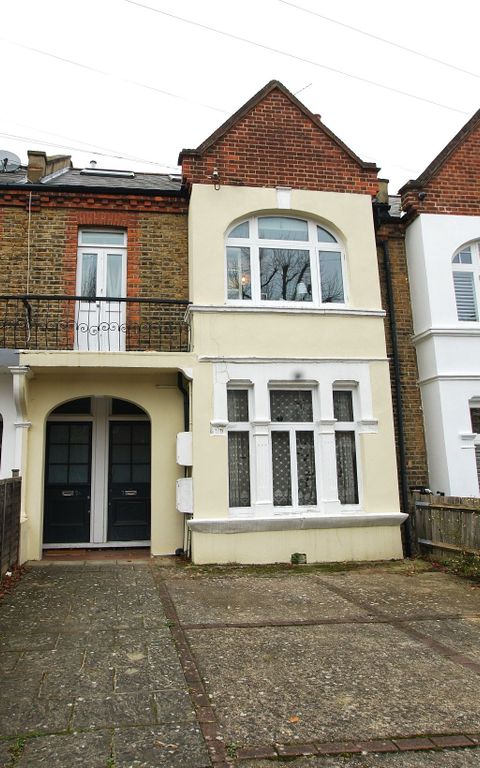 Property photo 1 of 9