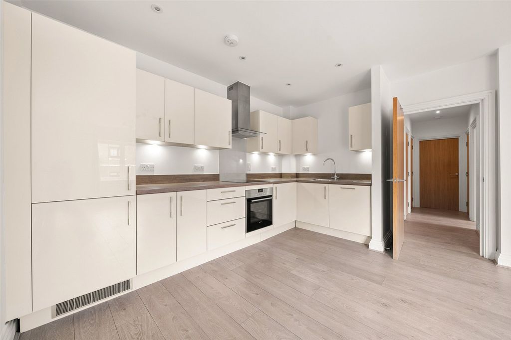 Property photo 2 of 12 Picture No. 04