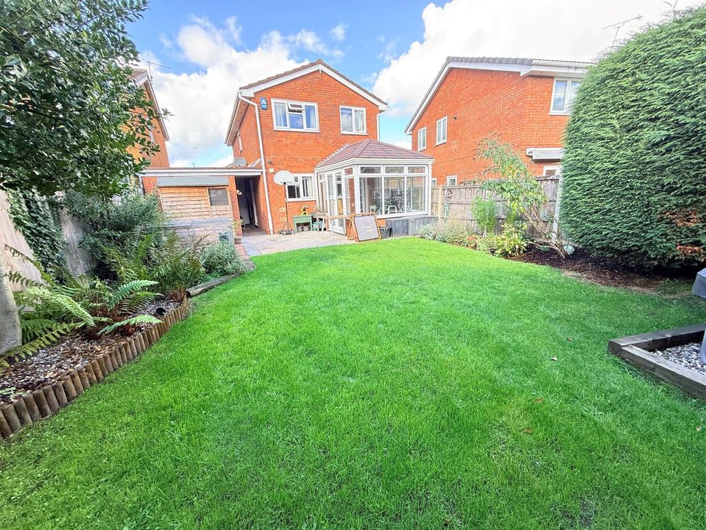 Property photo 2 of 19