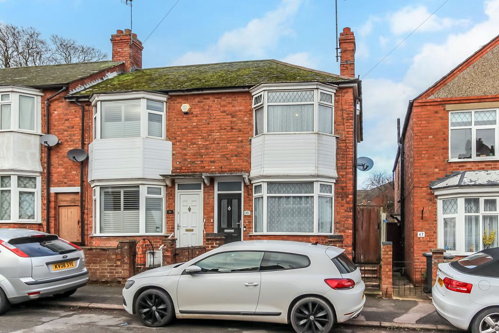 Property photo 1 of 8 Front