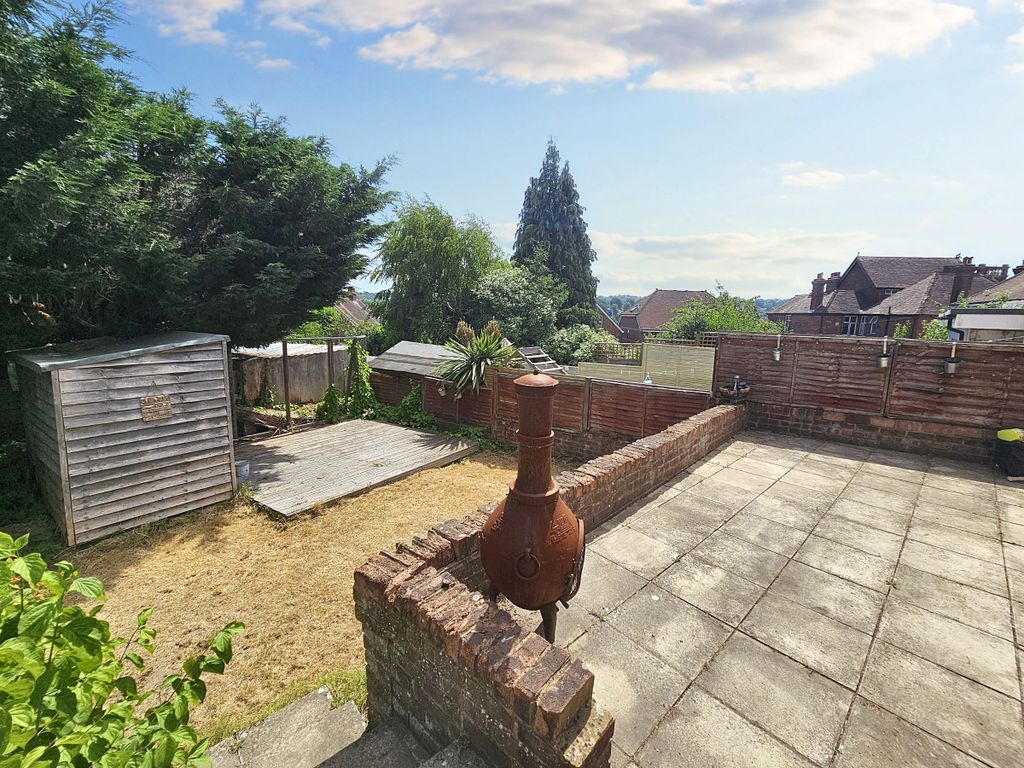 Property photo 2 of 23