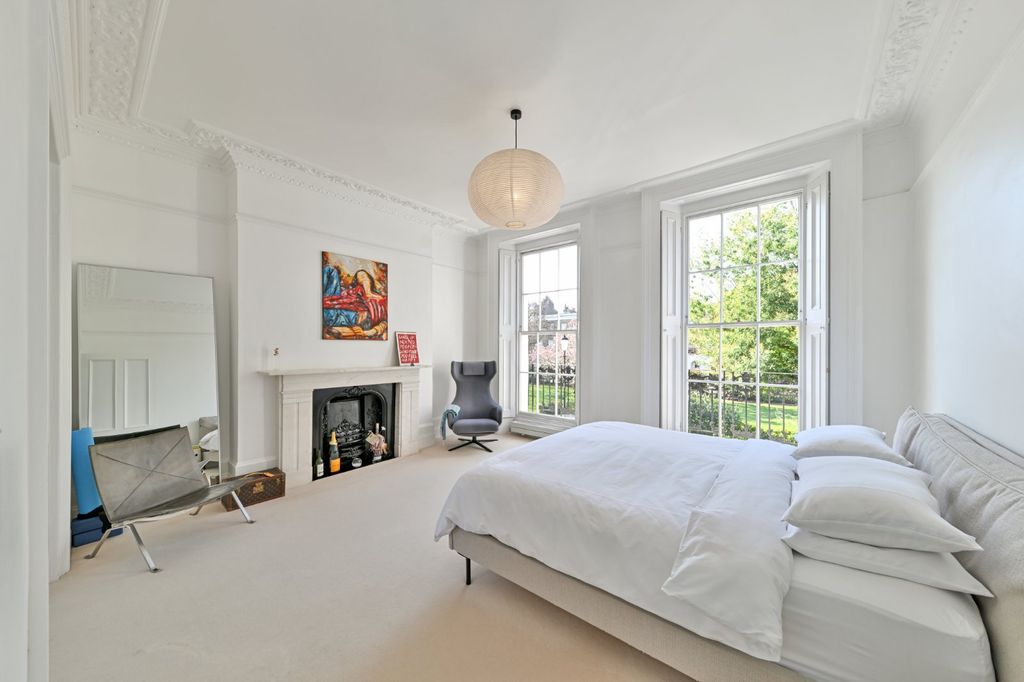 Property photo 3 of 27 Picture No. 08