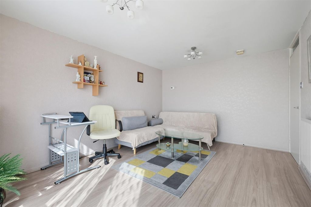 Property photo 3 of 16 Img_3691.Jpg