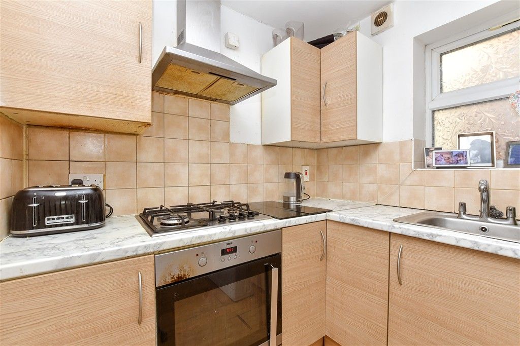 Property photo 3 of 15 Kitchen/Diner