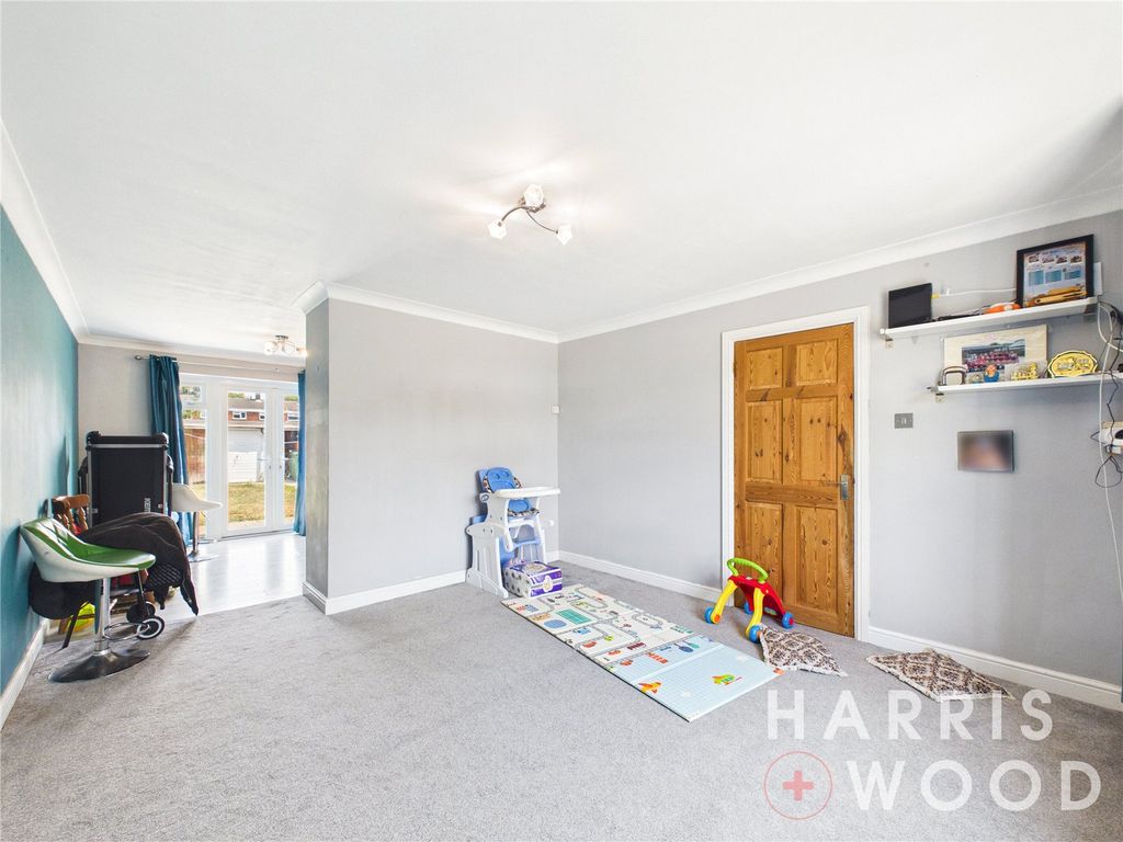 Property photo 3 of 14 Picture No. 17