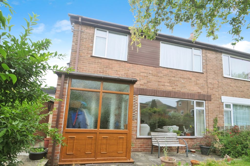 Property photo 1 of 17 Photo