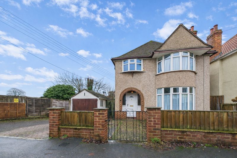 Property photo 1 of 19 Front