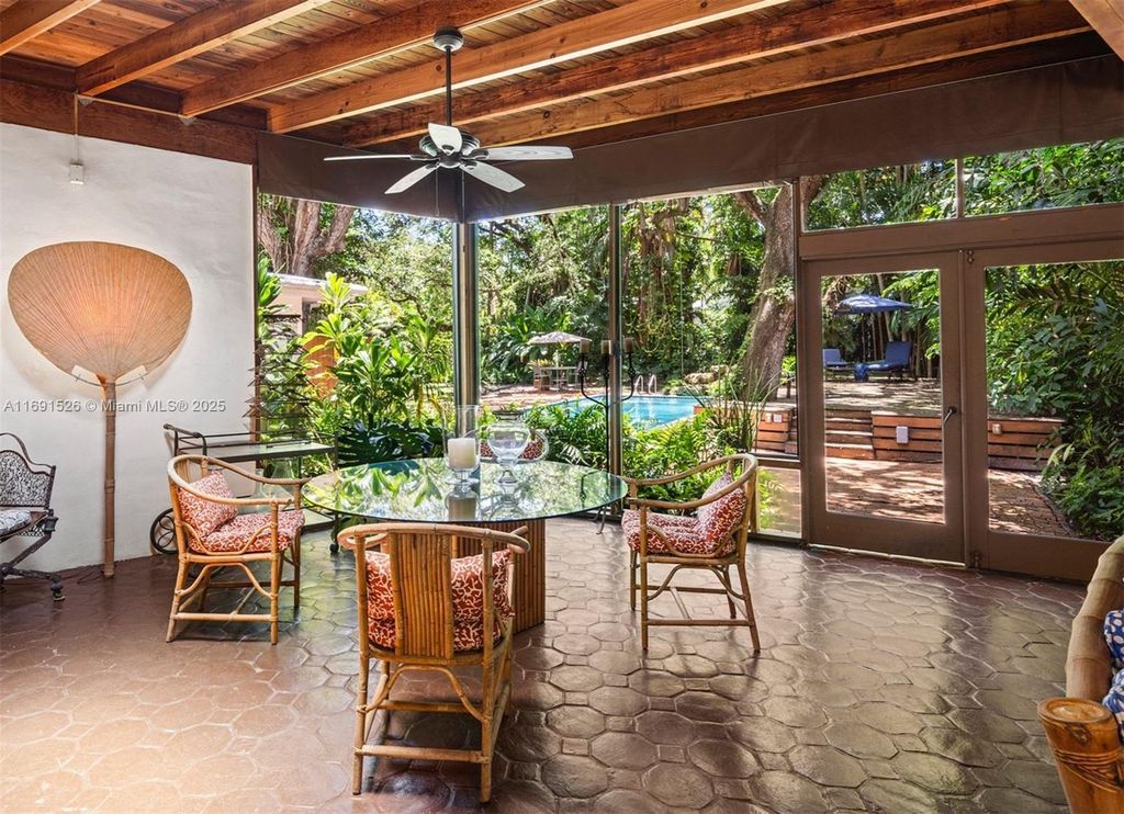 Property photo 2 of 32 <Alttext/>