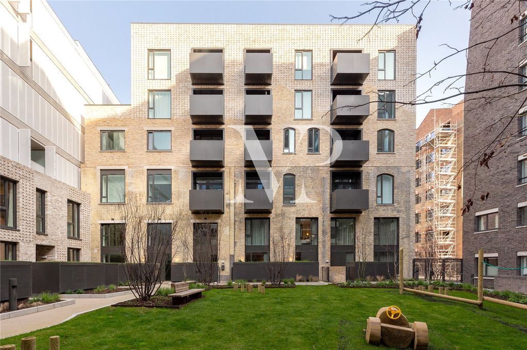 Property photo 2 of 11 Picture No. 15