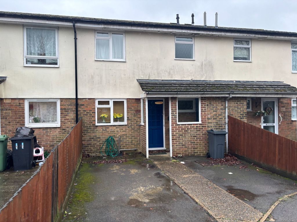 Property photo 2 of 16