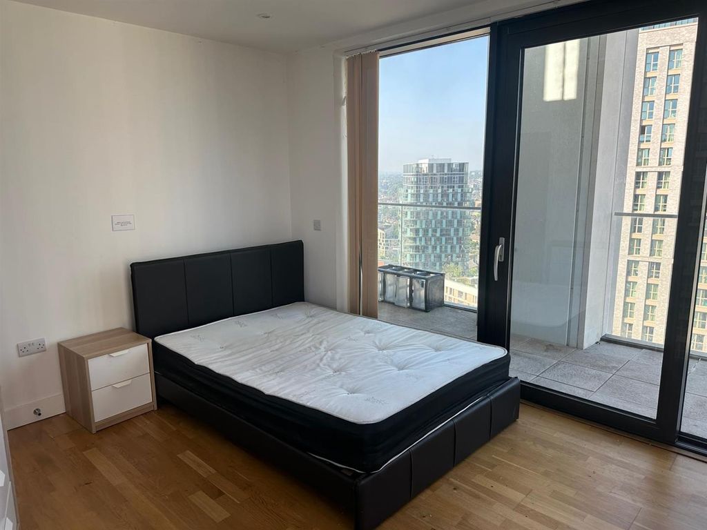 Property photo 3 of 5 Whatsapp Image 2025-08-12 At 10.06.48 Room 4 River