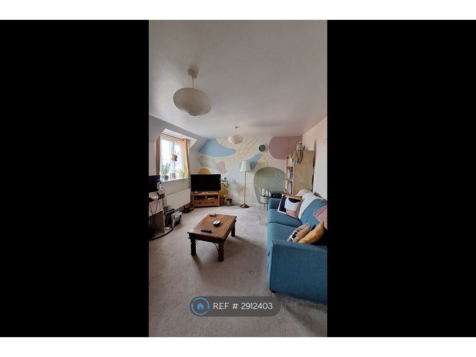 Property photo 2 of 12 Living Area