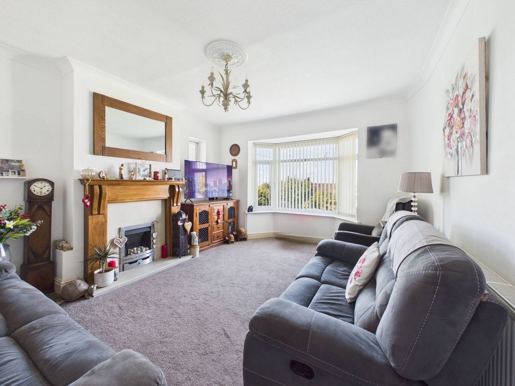 Property photo 3 of 24