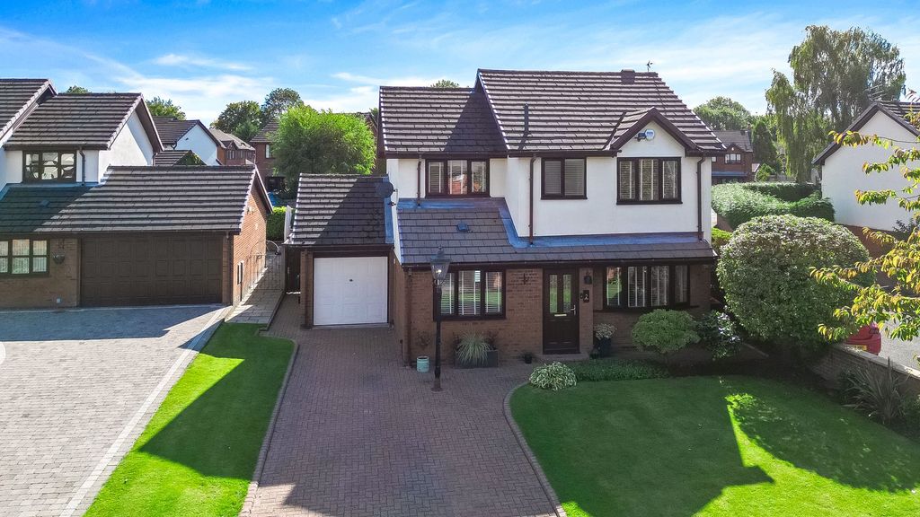 Property photo 1 of 34