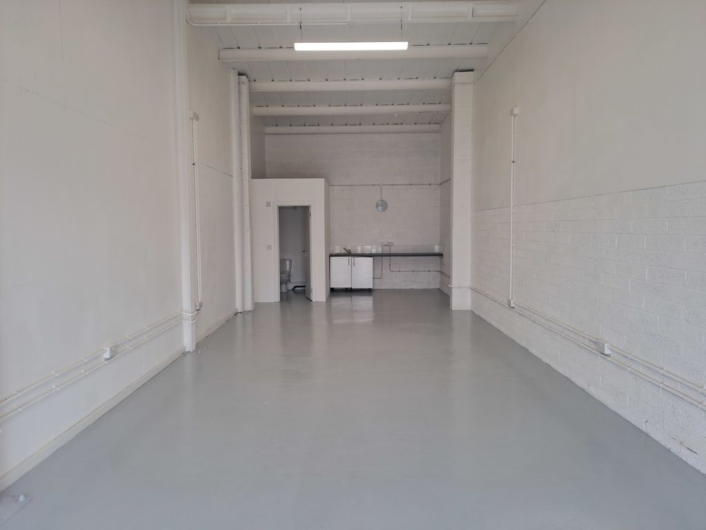 Property photo 3 of 6 Photo 29