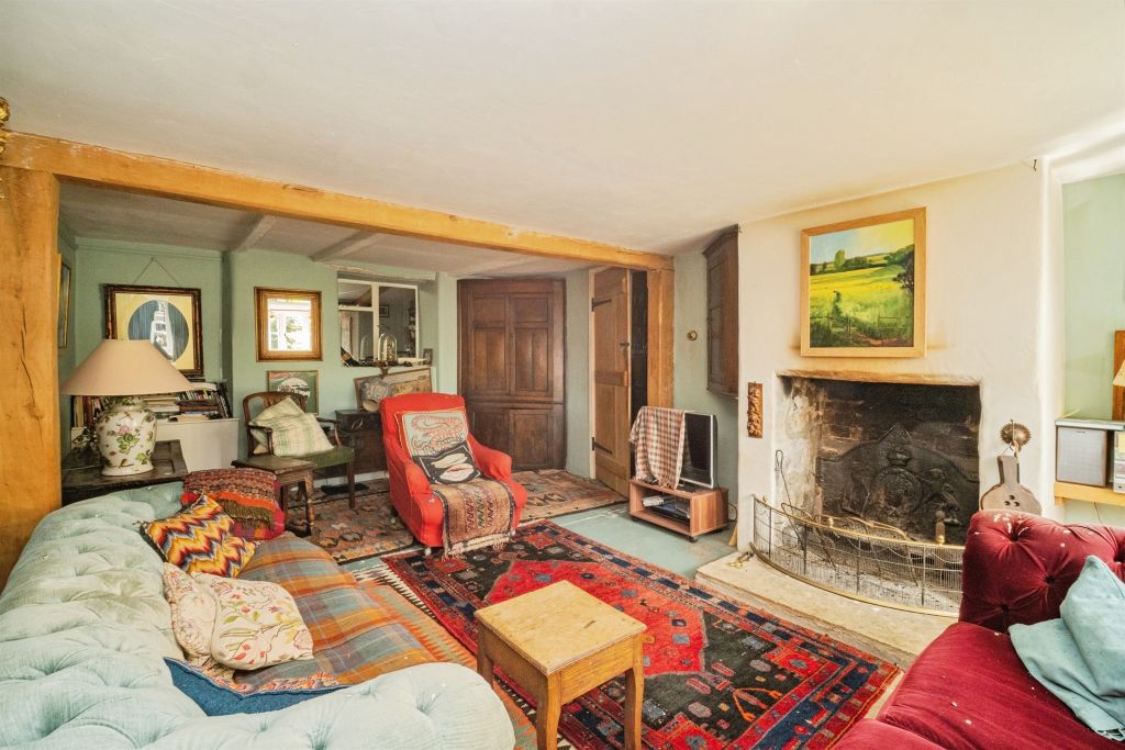 Property photo 3 of 24