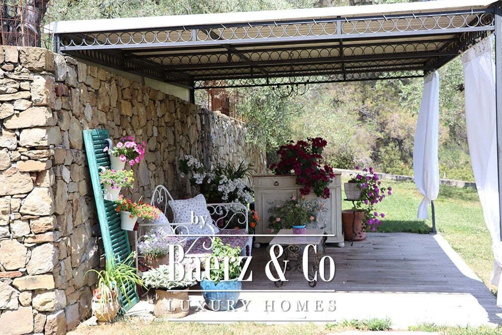 Property photo 3 of 64