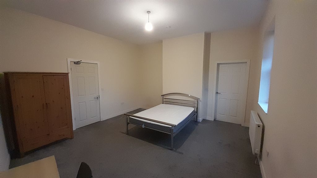 Property photo 1 of 10 1A Wentworth Terrace, Room 4