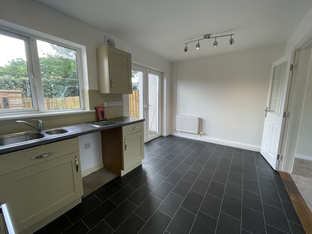 Additional image 6 of 2 bed terraced house to rentCampion Crescent, Reayrt Ny Keylley, Peel, Isle Of Man IM5