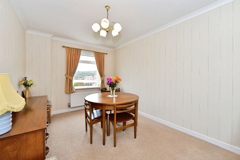 Property photo 3 of 20 Pbox-Img.Jpg