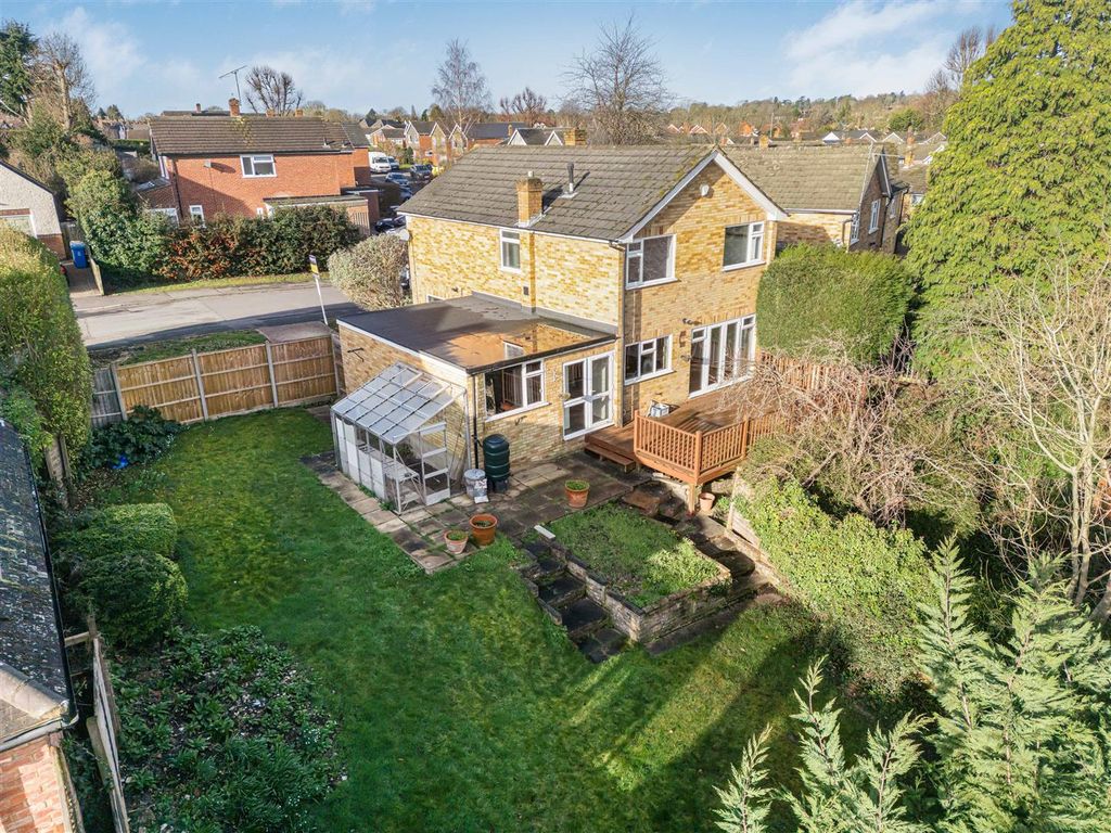 Property photo 2 of 35 Garden